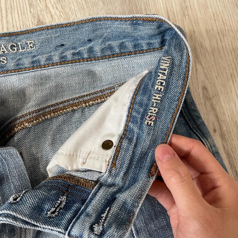American eagle vintage high rise jeans - Picture 4 of 4